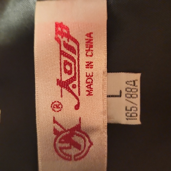 Vintage Authentic Silk Embroidered Chinese Jacket - Picture 4 of 7